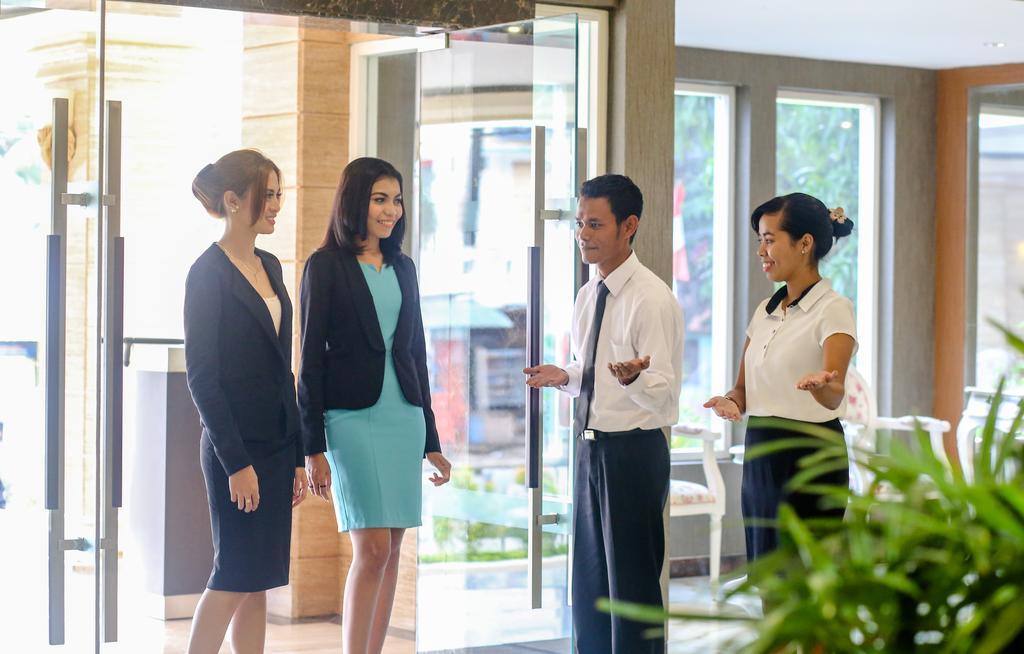 Sylvia Hotel Premier Kupang Kupang  Ngoại thất bức ảnh