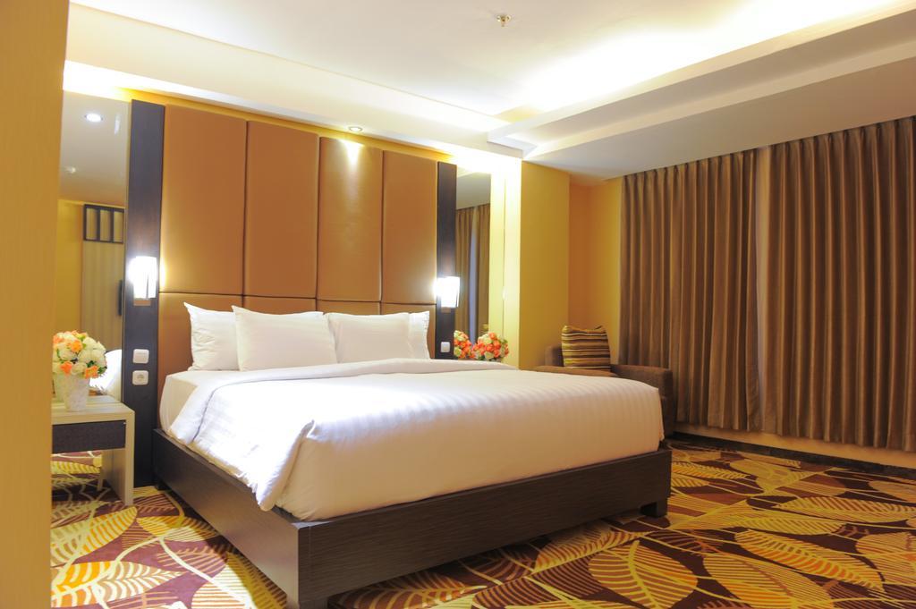 Sylvia Hotel Premier Kupang Kupang  Phòng bức ảnh