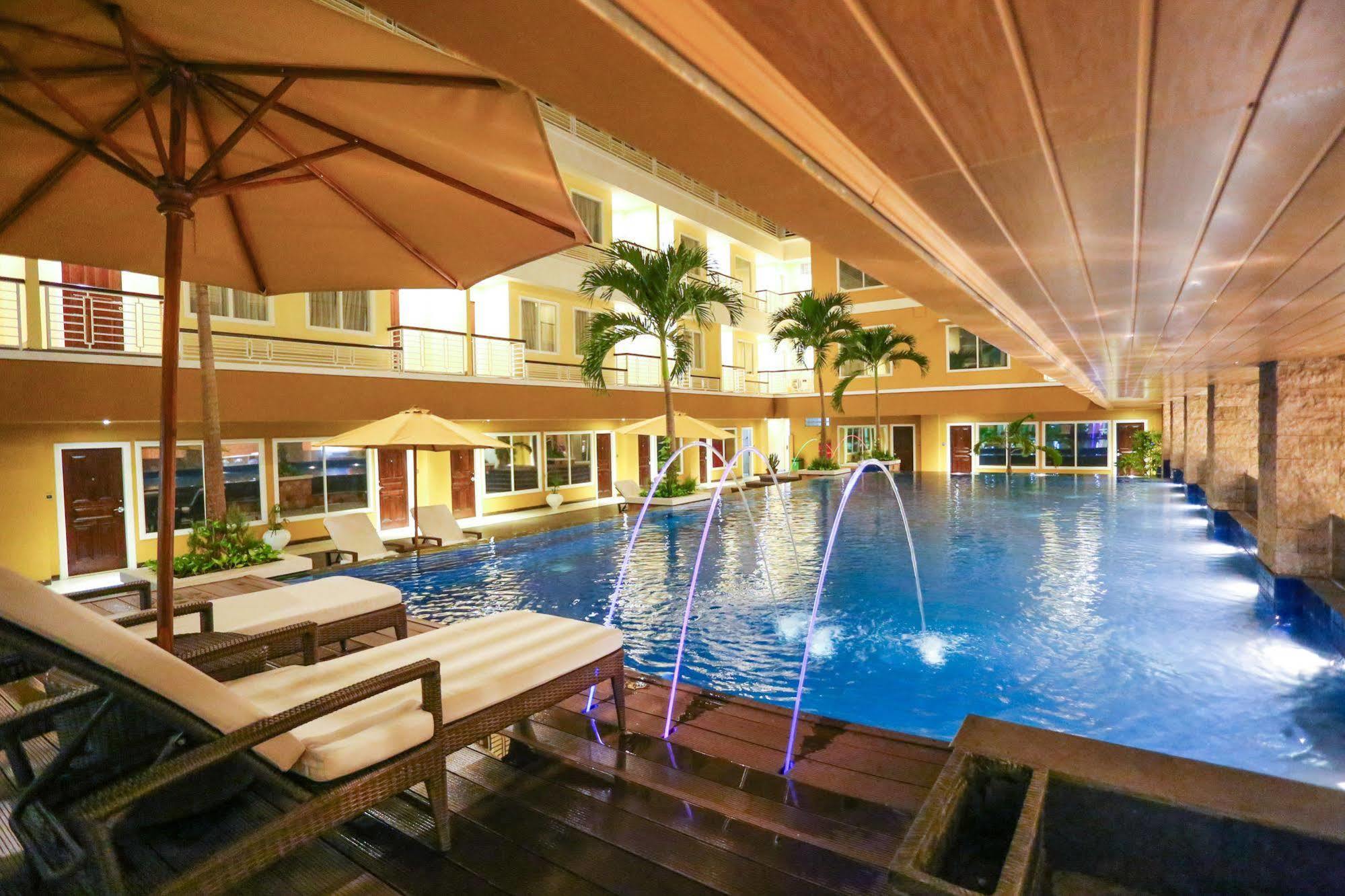Sylvia Hotel Premier Kupang Kupang  Ngoại thất bức ảnh
